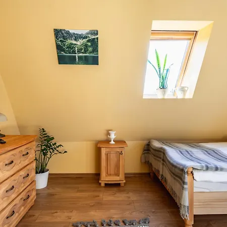 Pod Strzechą Domek alpejski